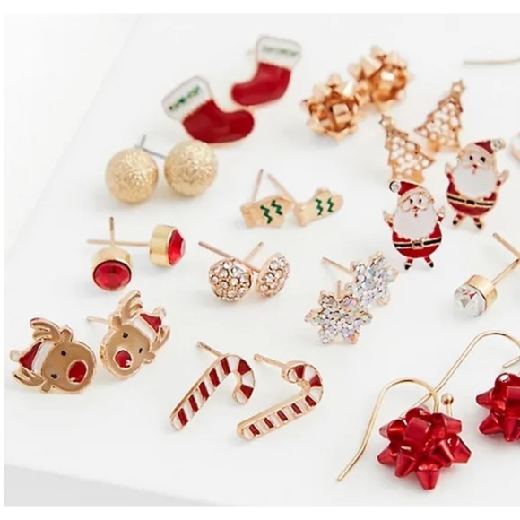 Torrid 15 Pair Holiday Christmas Gold Tone Earrings Xmas Set - Picture 4 of 4